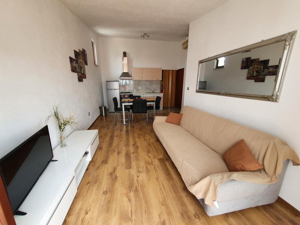 Aenona Sunny Apartment Vrsi Kültér fotó